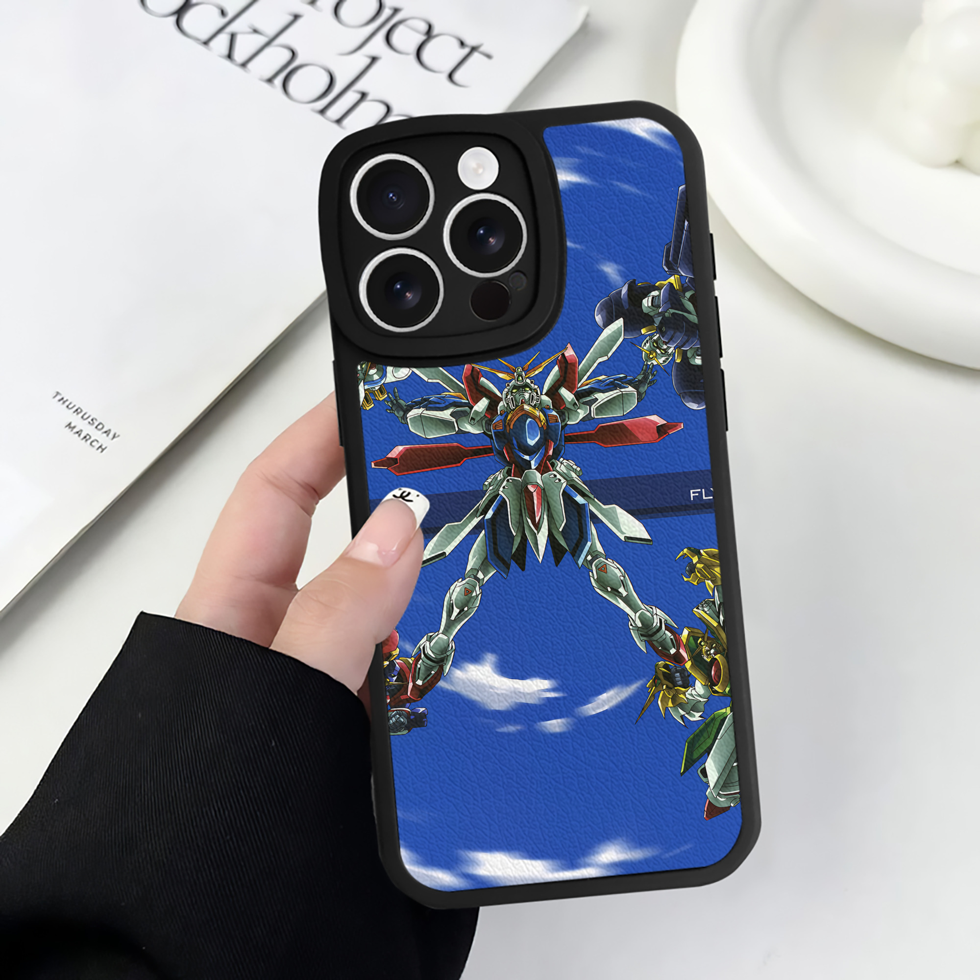（画像用） 機動戦士ガンダム Mobile Suit Gundam 【iPhone 16シリーズ対応】シリコンスマホケース（レザー調） 材質：シリコン